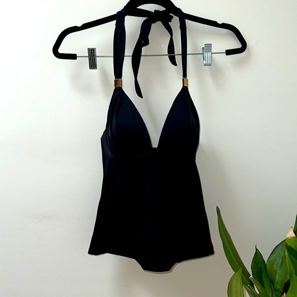 Victoria Secret Black Halter Tankini  Top with built in bra Size Small